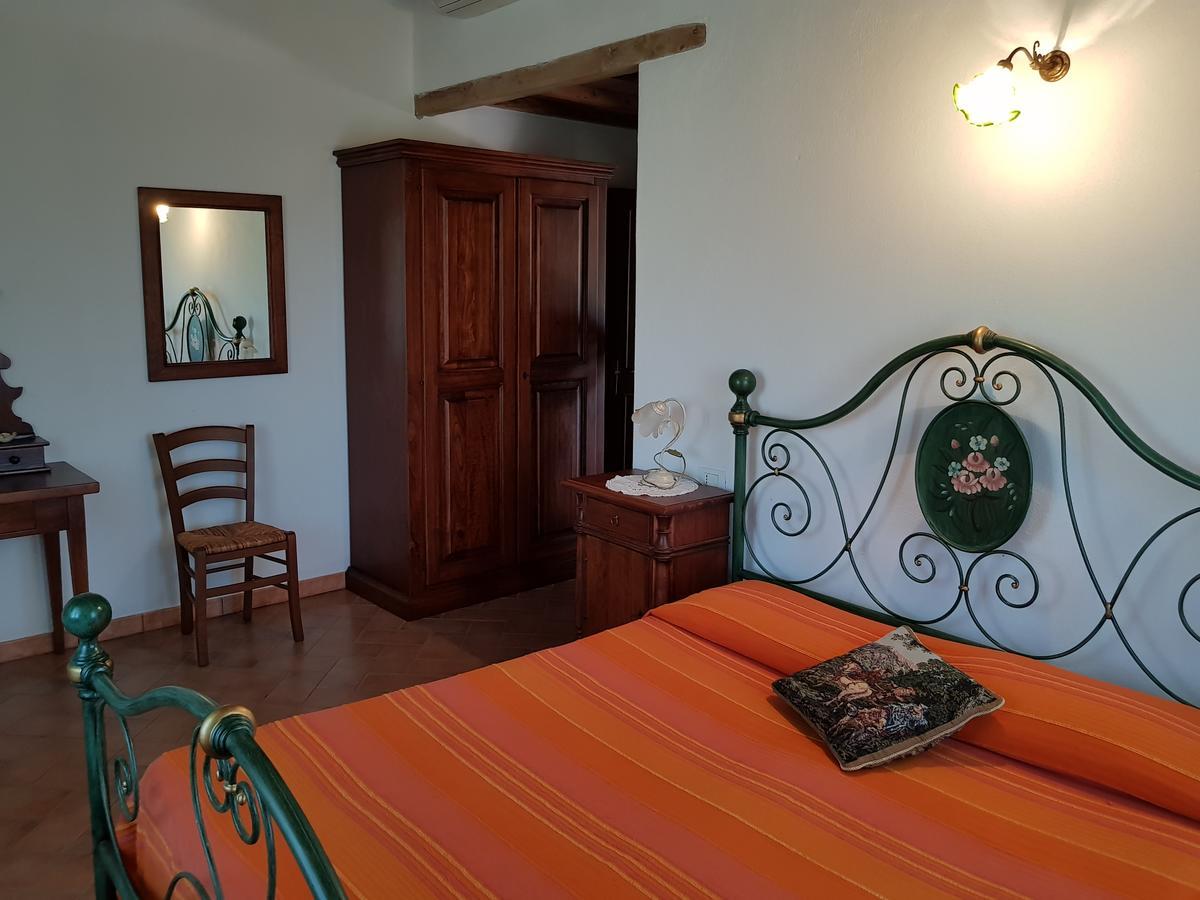 Agriturismo Bio Le 4 Stagioni Porrona Kültér fotó