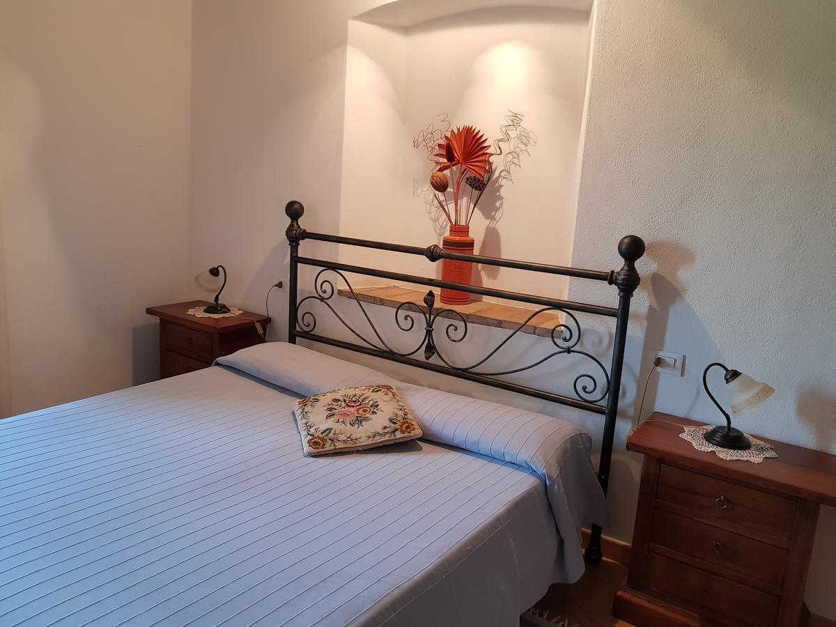 Agriturismo Bio Le 4 Stagioni Porrona Kültér fotó