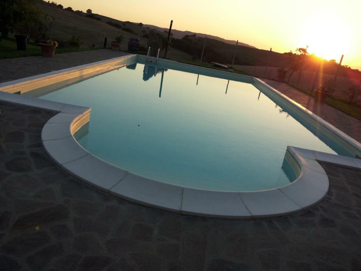 Agriturismo Bio Le 4 Stagioni Porrona Kültér fotó